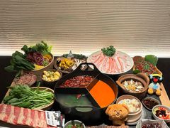 -三出山火锅(南京万象天地店)