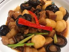 马蹄冬菇焖五花肉-清晖小苑•顺德地方菜(壹海城店)