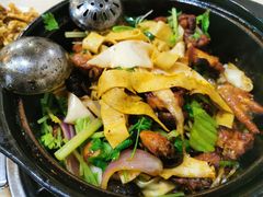 小香菇香辣鸡煲-清真重庆巴爷香辣鸡煲(南小巷店)