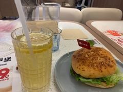 -必胜客(兴华中路PH店)