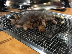 -肉甲韩国木炭烤肉(新壹街1店)