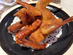 招牌乳鸽-虾饺妹·粤式茶餐厅(荟聚店)