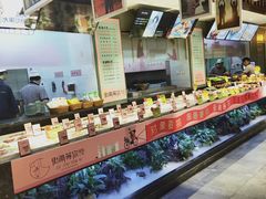 自助取餐区-街角等你.大连海鲜烧烤(西安路店)