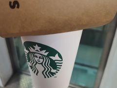 -星巴克(广州南站A18检票口楼上)