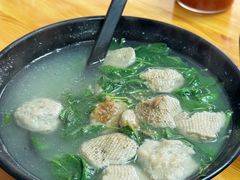 牛肉饼汤-汕尾小吃铜盘推(埔尾篮球场店)