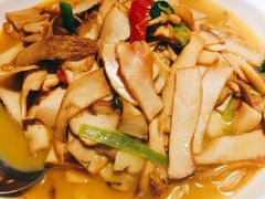 云朵野菌煲-味道云南·云朵山歌(东方都会广场店)