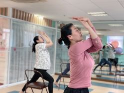 -爱尔乐美孕产瑜伽·普拉提