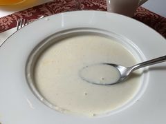 奶油蘑菇汤-小白桦西餐厅