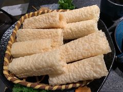 -湊湊火锅·茶憩(打浦桥日月光店)