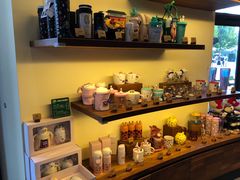 零售区-星巴克(迪士尼小镇店)