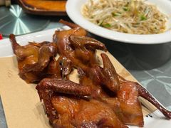 脆皮鸽子-锦绣金山人家(友谊店)