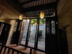 -碧江金楼