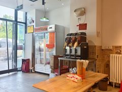 -柳州肥姨妈大骨螺蛳粉(沙河店)