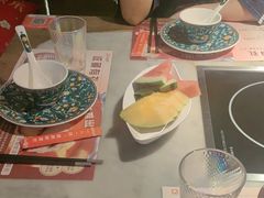 -尚尚仙·酸汤猪手·猪肚鸡火锅(华联万柳购物中心店)