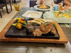 -豪客来牛排(府河店)