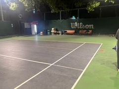 -快网网球俱乐部(徐汇爱建园店)