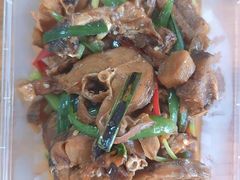 -始兴县农家小院餐馆