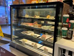 面包甜点陈列柜-麦当劳(小白楼店)