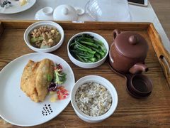 -雪梅月子中心(华侨城店)