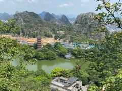 -叠彩山景区