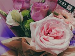 -谷莠子花艺·气球派对·绿植造景·花艺沙龙(金光华广场店)