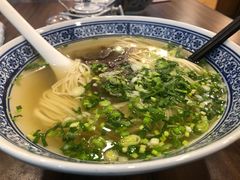 -陇兴楼兰州拉面(西安咸阳国际机场店)
