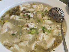 -严记小天府酸菜鱼(西四路店)