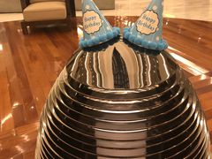 -上海滴水湖皇冠假日酒店