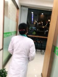 -苗医生专业祛痘·皮肤管理