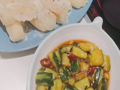 -黄记煌三汁焖锅(新佳丽江汉路店)