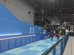 -超时空蹦床团建·VR潮玩运动娱乐·生日派对游乐园(金桥店)