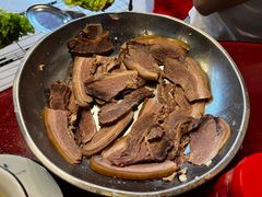 -老石黑山羊毛驴肉火锅(金凯广场店)