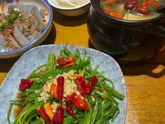 -民食香·腊排骨野生菌美食(木府店)