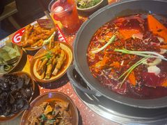 -赵美丽·重庆社区火锅·直营店(火车东站·中豪国际店)