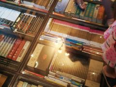 店内环境-钟书阁(松江泰晤士小镇店)