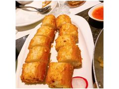 -港丽餐厅(高德置地店)