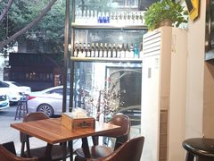 -陈员外正宗夹江烧烤(广福路店)