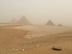 -吉萨金字塔群