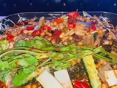 麻辣烤草鱼-大胡子海鲜·天津菜·砂锅烧烤(五大道创始店)