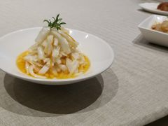 -品悦酒店(三林古镇店)