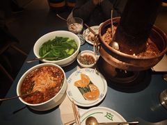 -一坐一忘云南菜(嘉里中心店)