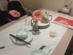 -荷花亭·湖北融合菜(中商广场店)