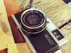 -席娜卡琳火车铁道夜市