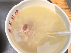 -李易面馆(树木岭店)