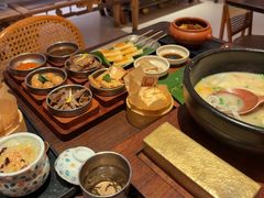 -银米·云南传统过桥米线(双廊黑金冠店)
