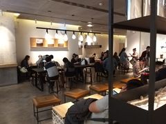 大堂-喜茶(深圳东门1234店)