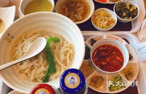 Spiced Braised Pork Noodles