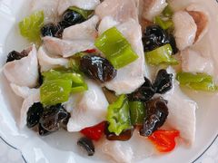 清炒黑鱼片-二泉园老菜馆·百年无锡菜