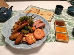 -蕉叶·泰国歌舞风情(世贸店)