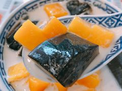 -广信牛奶甜品世家(台东店)